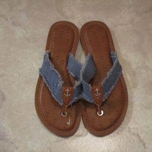 Nautica Gulf Breeze Frayed Denim Strap Flip Flop